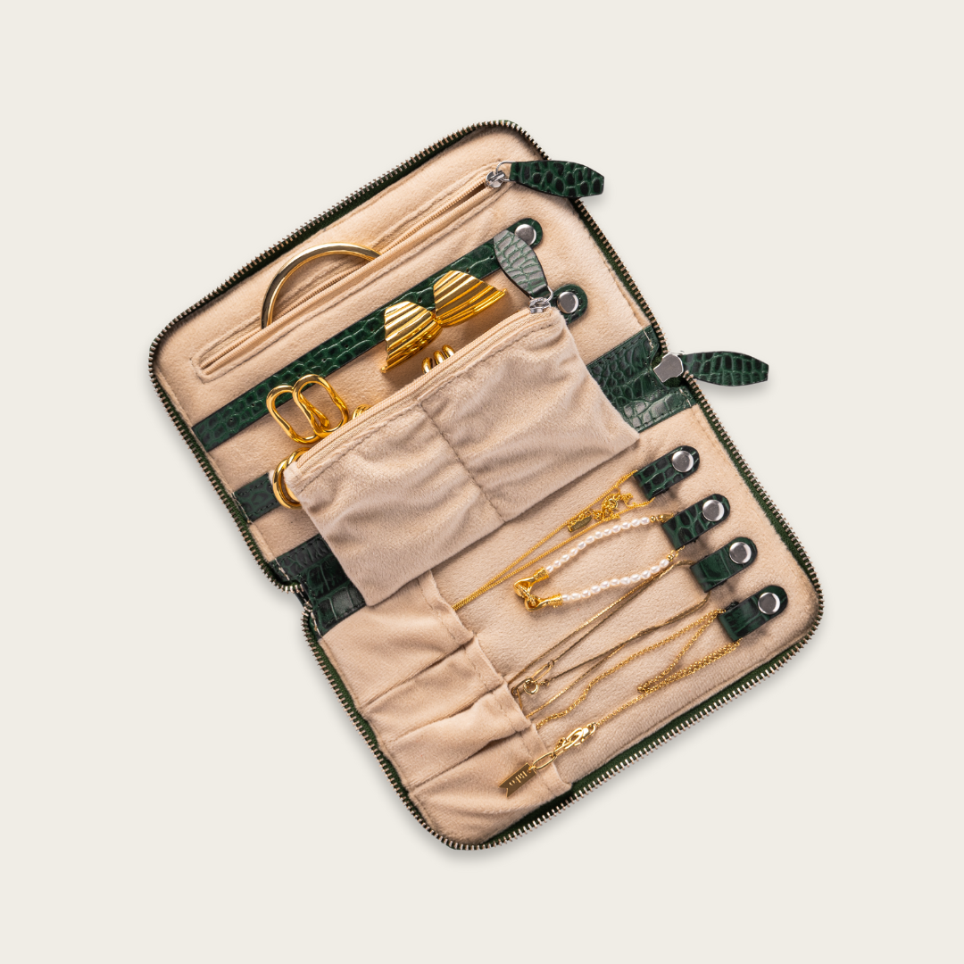 On-The-Go Jewelry Case - Forest green