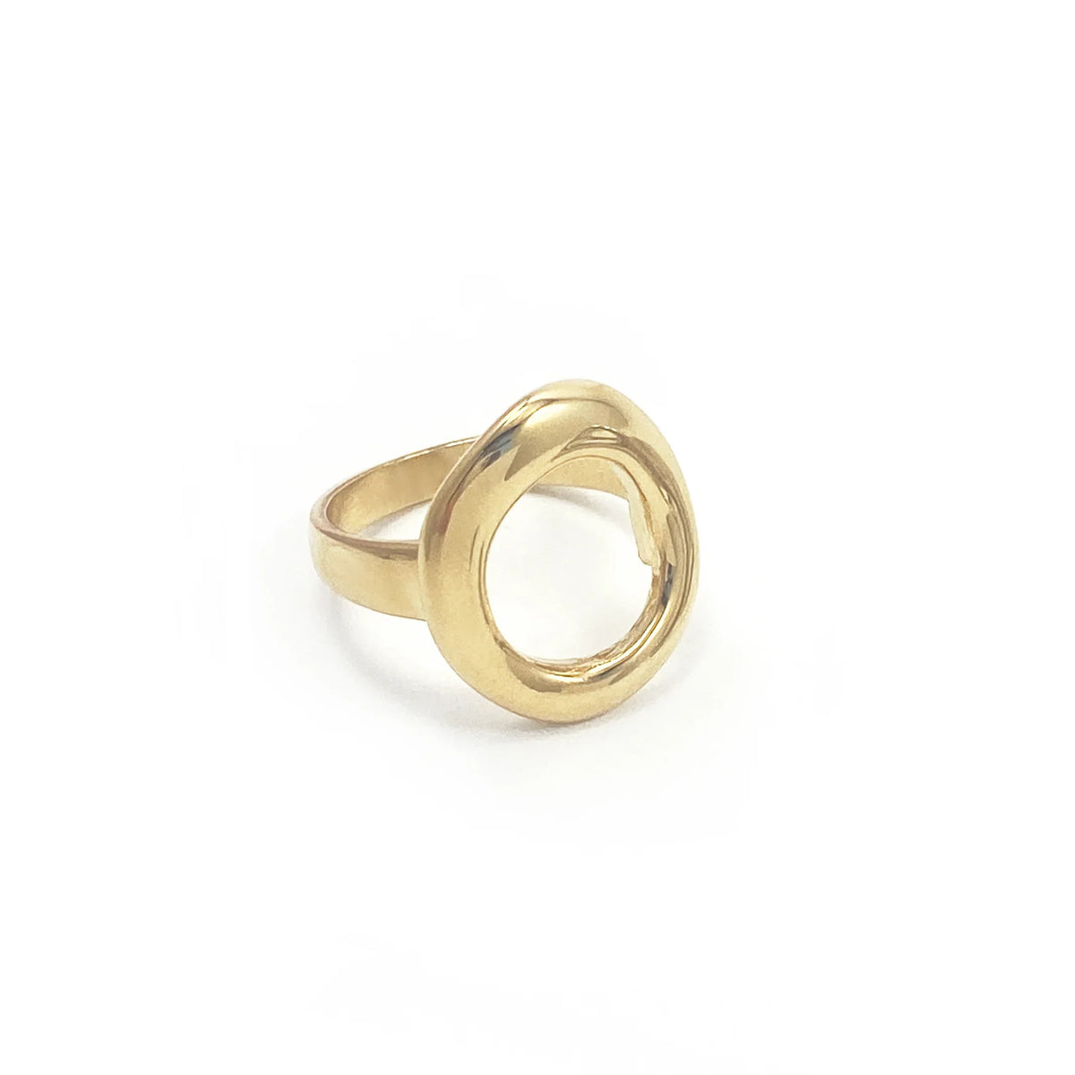Smriti Mandhana in Cora Hollow Ring