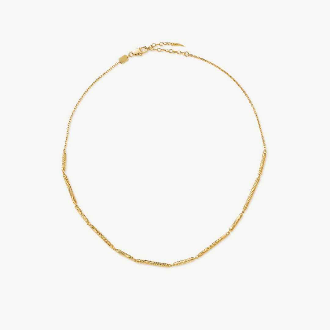 Ridged Wavy Minimalist Choker Necklace