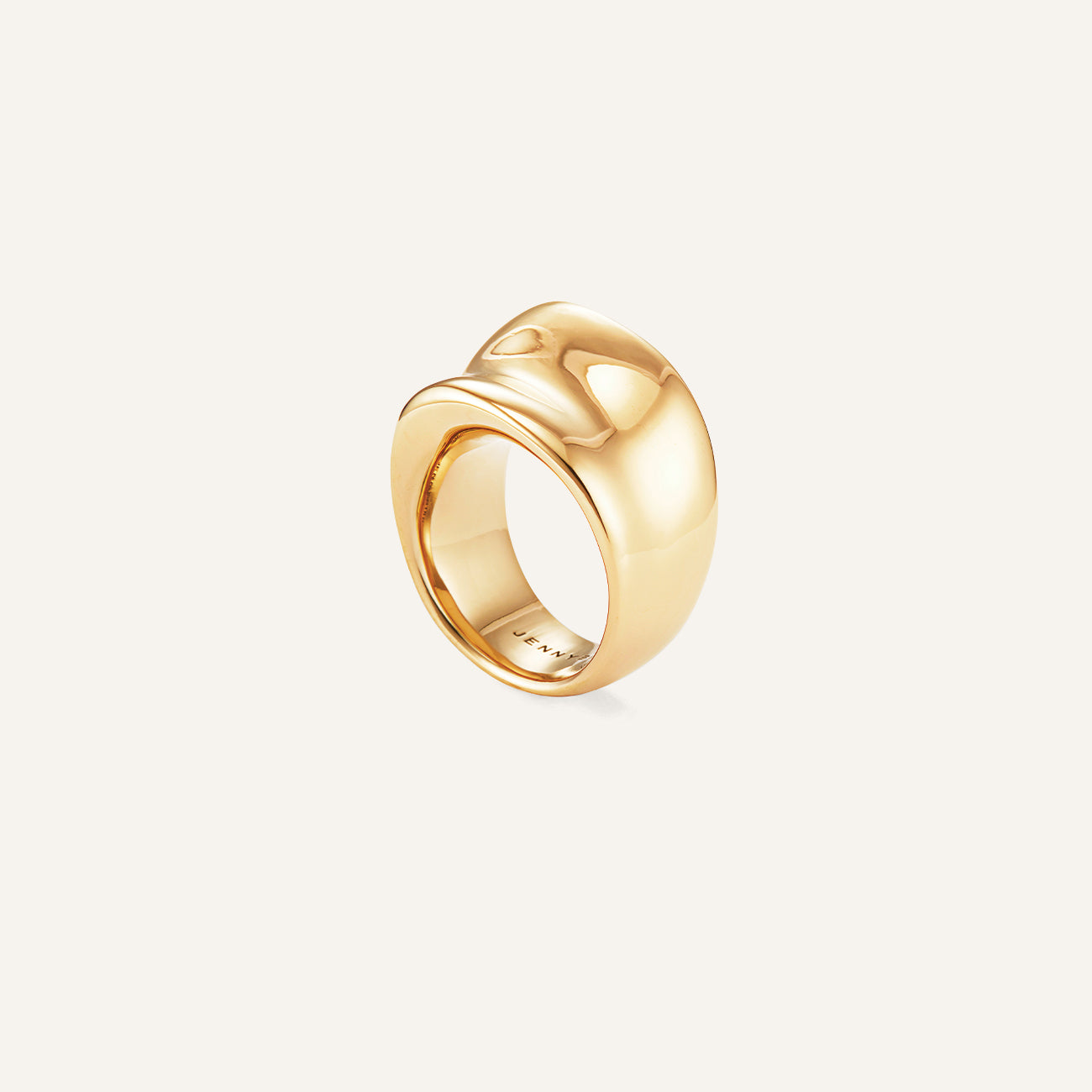 Simone Ashley in Statement Viviana Ring