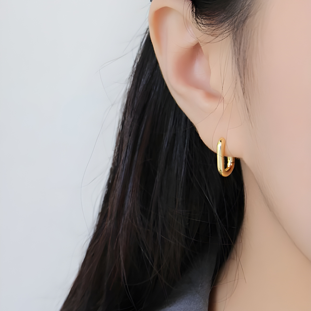 18K Gold Vermeil Mini U-Shaped Huggies