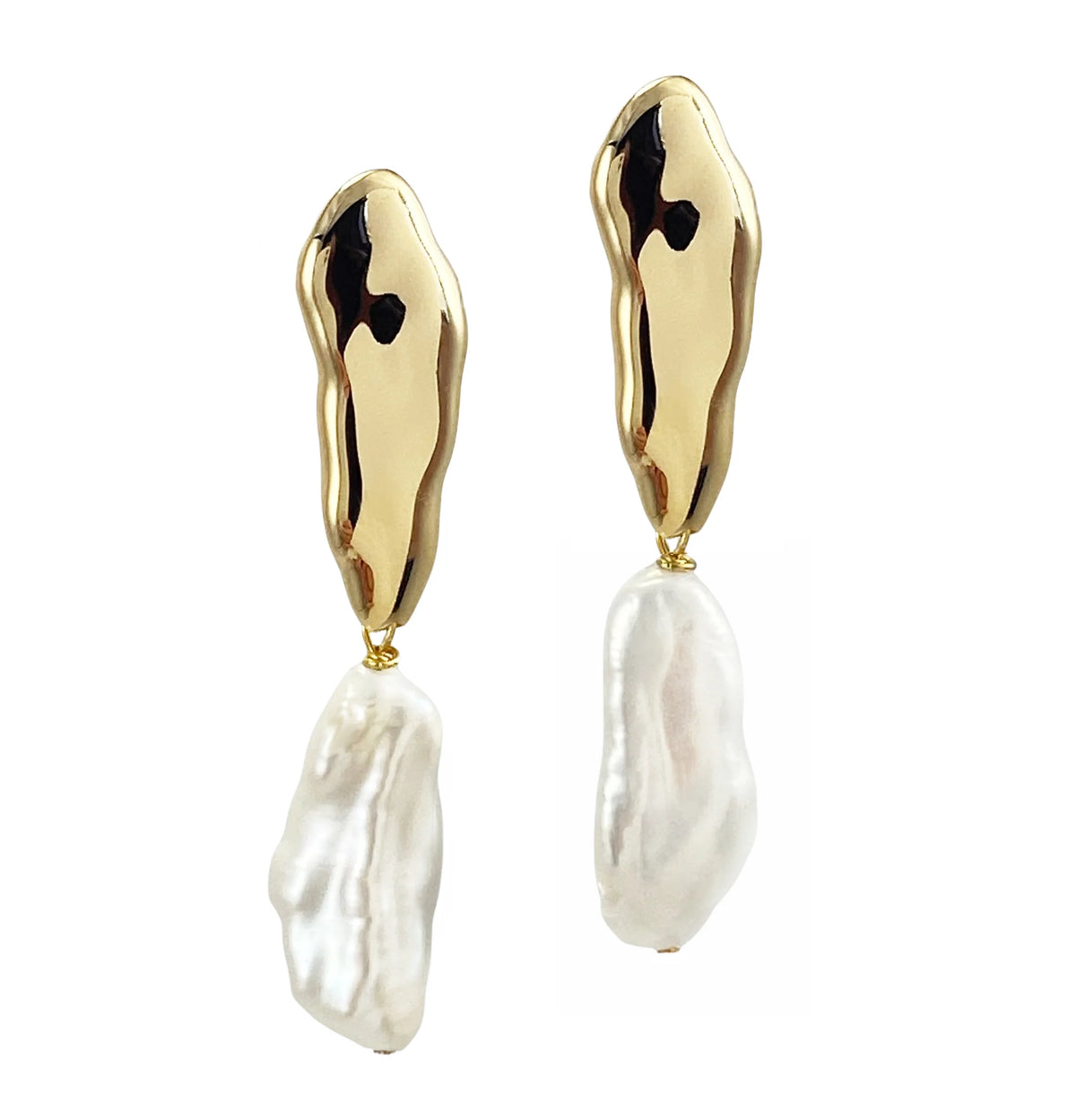 Minimal Gold Elle Pearl Drop Earrings