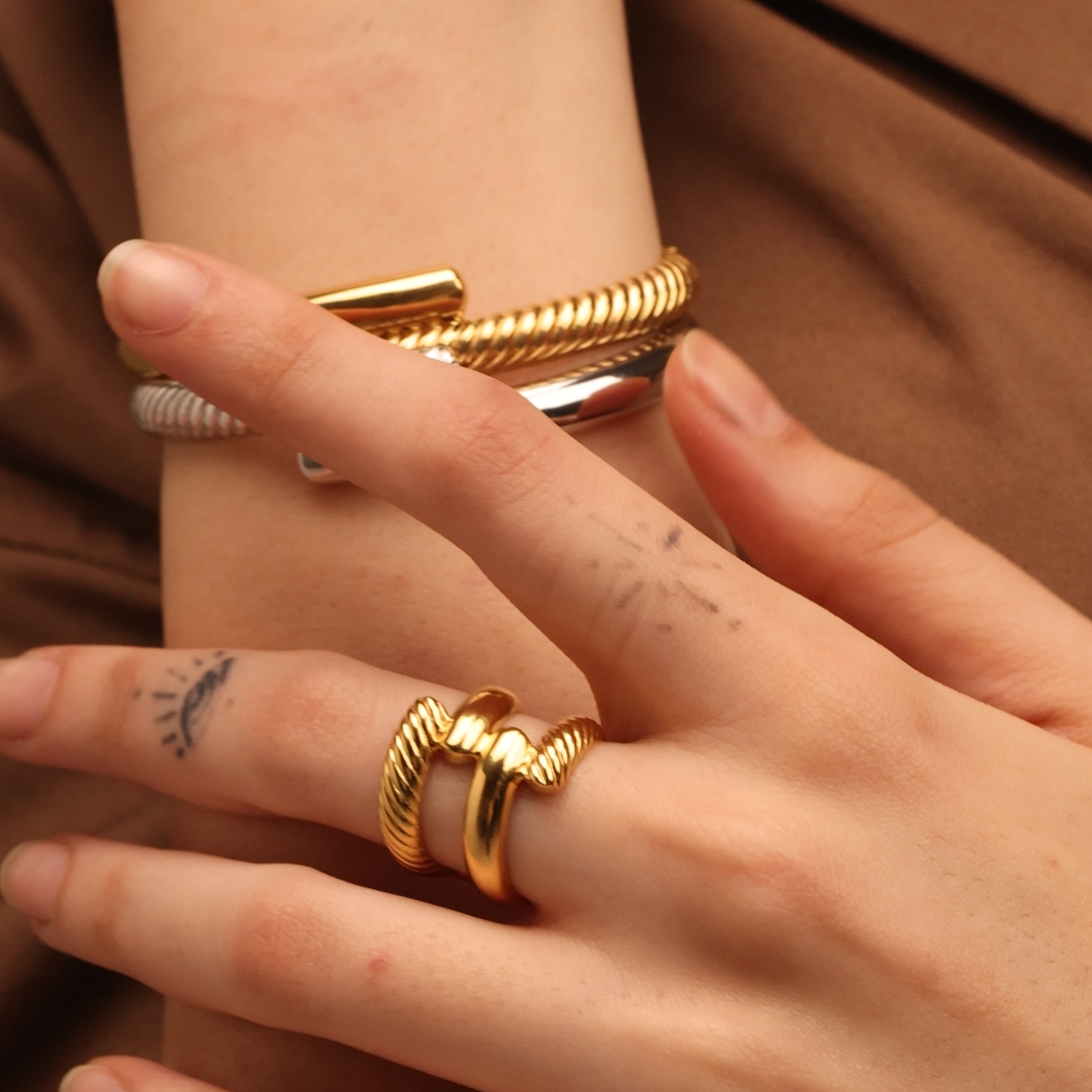 Ridged Double Layer Ring