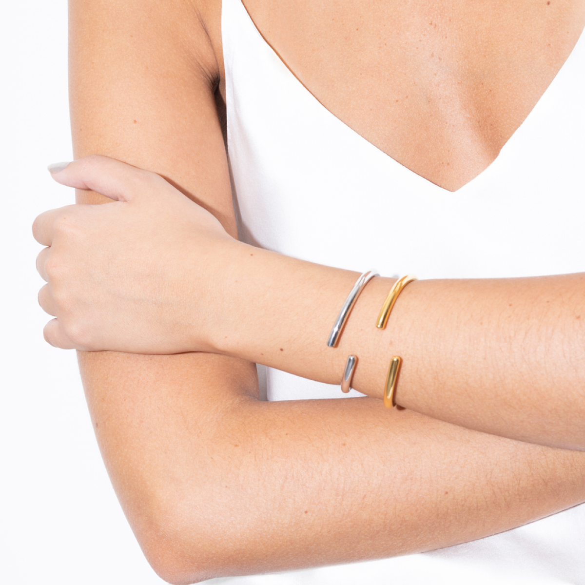 Minimalist Asymmetrical Gold Bangle Bracelet