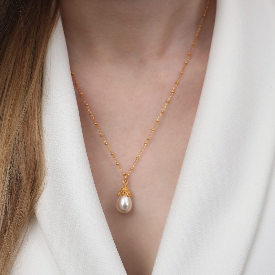 Odyssey Shell Pearl Pendant Necklace