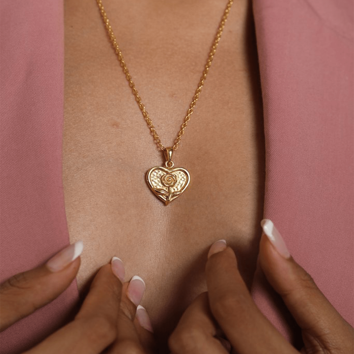 Minimal 18K Gold Plated Heart Amica Necklace