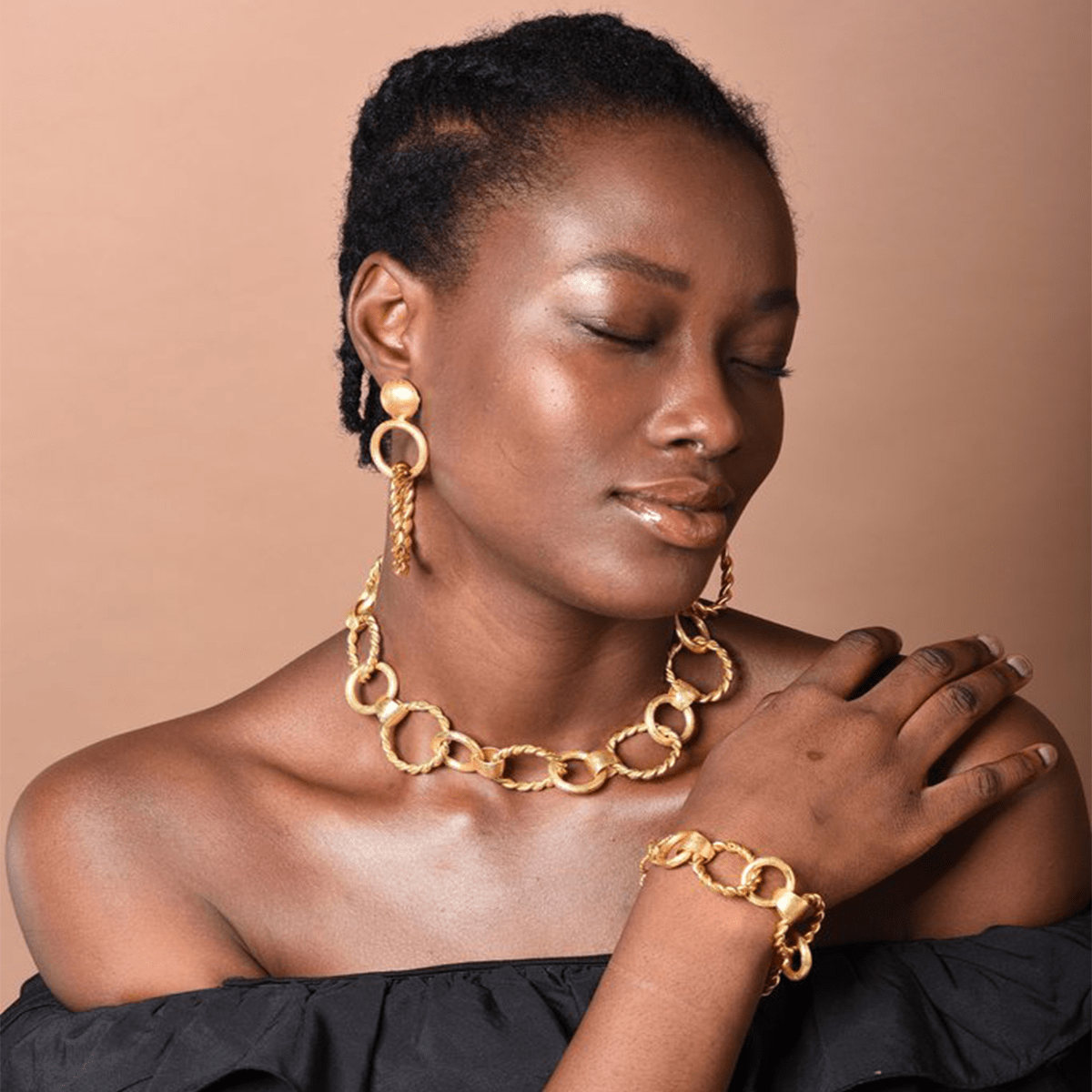 Minimal Gold Link Chain Cassandra Bracelet