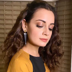 Dia Mirza in 925 Sterling Silver And Ebony Wood Pyramid Earrings at BBC India Event