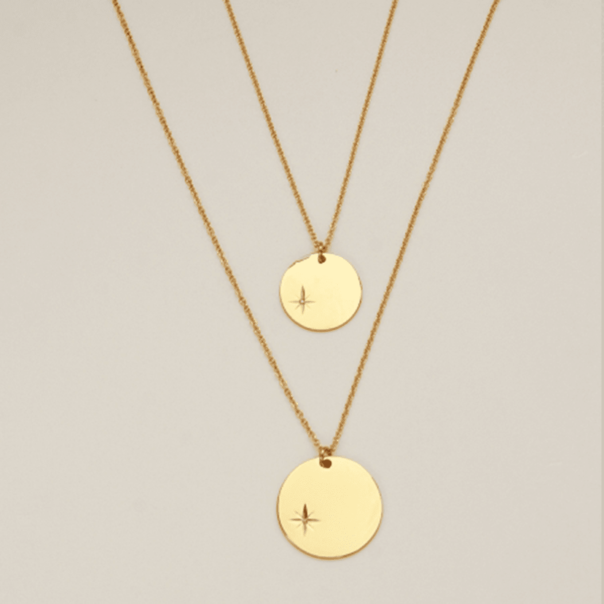18k Gold-Plated Pendant With Big Polar Star Medal - Tanzire Store